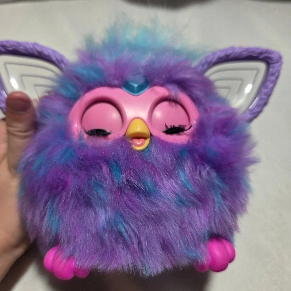 Hasbro Furby Interactive Plush Toy  Tie Dye 2023 Light Up‎ Ears F6743- Tested